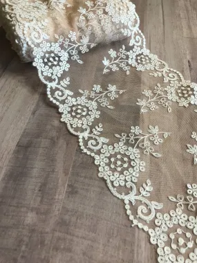 Beige & White 7" Wide Embroidered Lace Trim