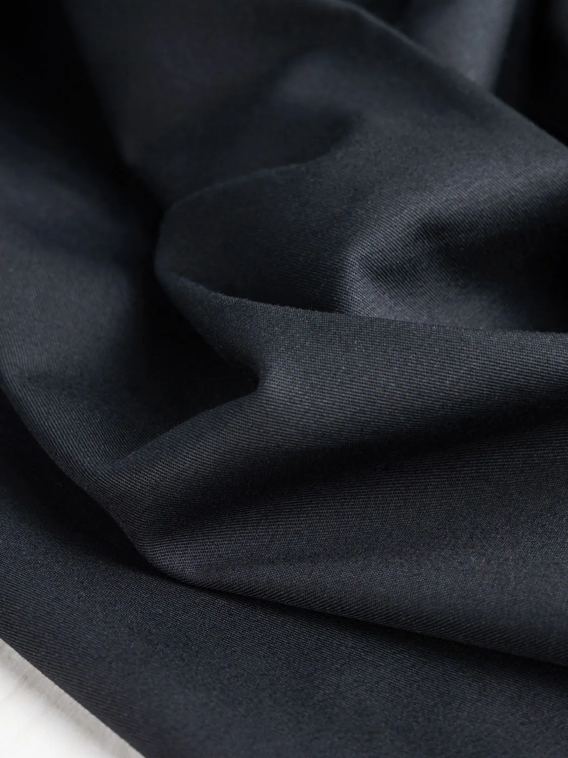 Lightweight Organic Cotton Stretch 6 oz Twill - Black - Swatch