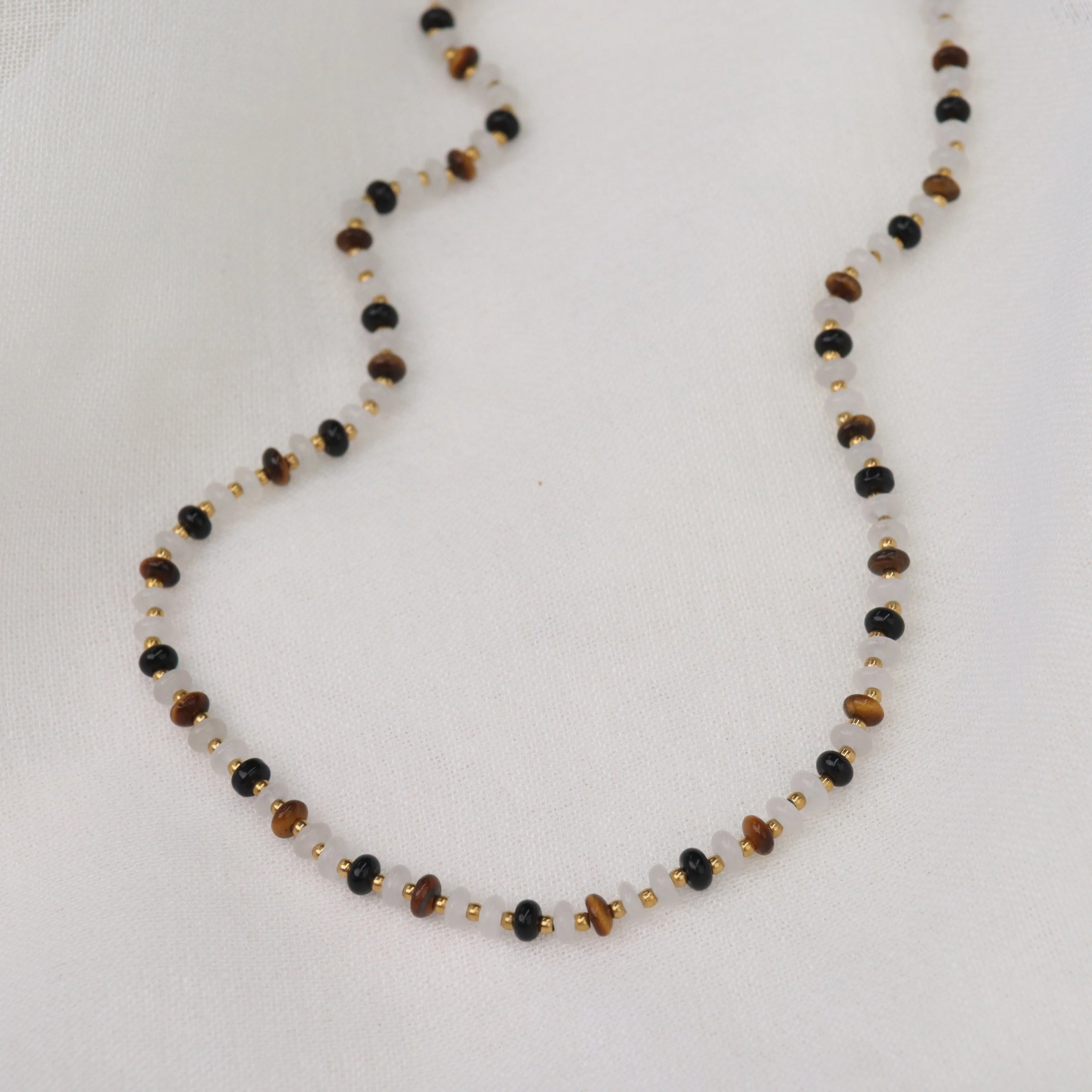 Palawan |  Tigers Eye, White Jade and Black Agate 18k gold choker